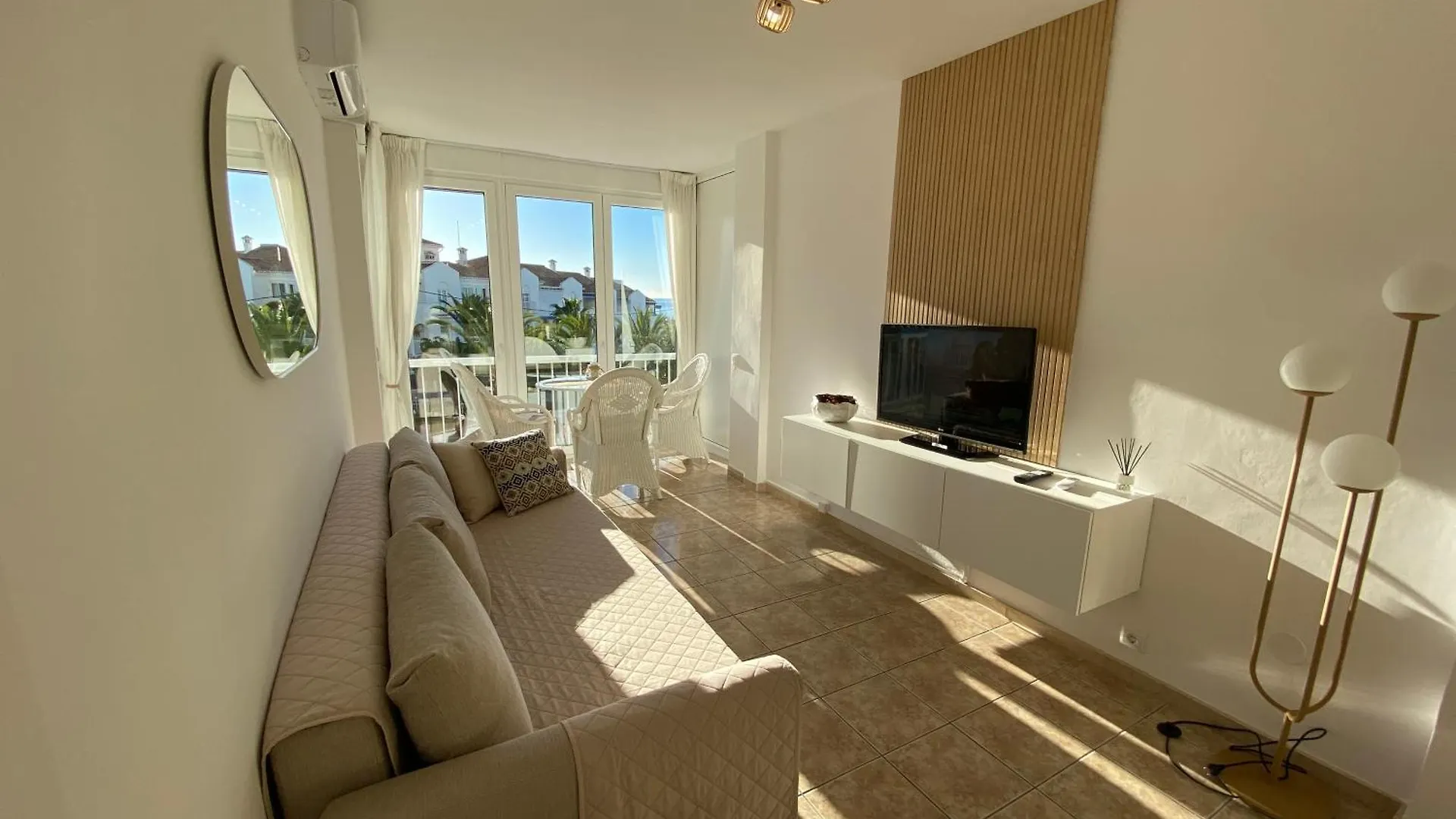 Delfin Nerja Apartment Spain