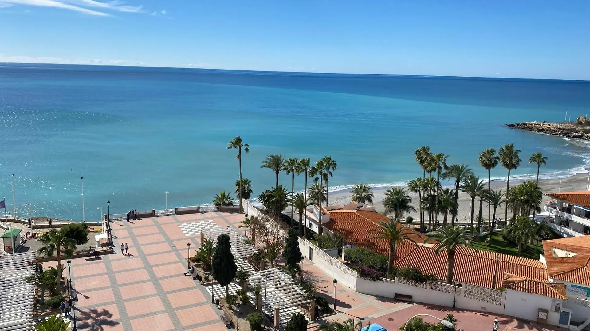 Delfin Nerja Apartman 0*,